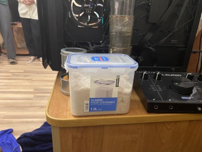 У жителя Твери дома нашли контейнер с мефедроном массой 0,5 кг - новости ТИА