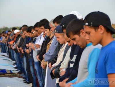 Тверские мусульмане отмечают праздник жертвоприношения Курбан-байрам - Новости ТИА