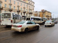 В Твери авария с участием трёх маршруток перекрыла движение трамваям - Новости ТИА