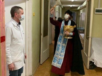 Тверской областной клинический онкодиспансер освятили - новости ТИА