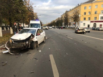 В ДТП на проспекте Ленина в Твери пострадали две женщины - новости ТИА