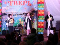 Новоторжские шубы: с модного подиума — во Дворец спорта «Юбилейный»! - Новости ТИА