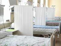 Как будут работать больницы и поликлиники Тверской области в майские праздники - новости ТИА