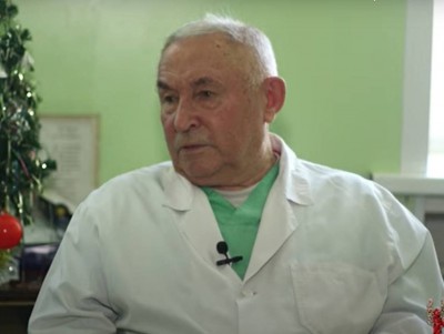 Врач-анестезиолог из Нелидова отмечает 80 лет и намерен продолжить работу  - новости ТИА