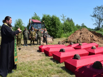 В Тверской области прошли церемонии захоронения останков бойцов - Новости ТИА