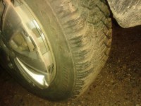 В Тверской области 27-летняя женщина-водитель "Рено" на зимней резине на скорости вылетела в кювет - Новости ТИА