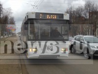 Спустя год после поставки в Тверь троллейбус смог выйти на линию - Народные Новости ТИА