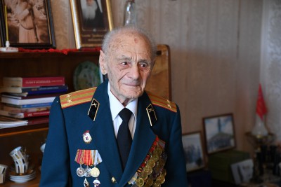 Командир взвода ВДВ в период ВОВ празднует 96-летие в Твери - Новости ТИА