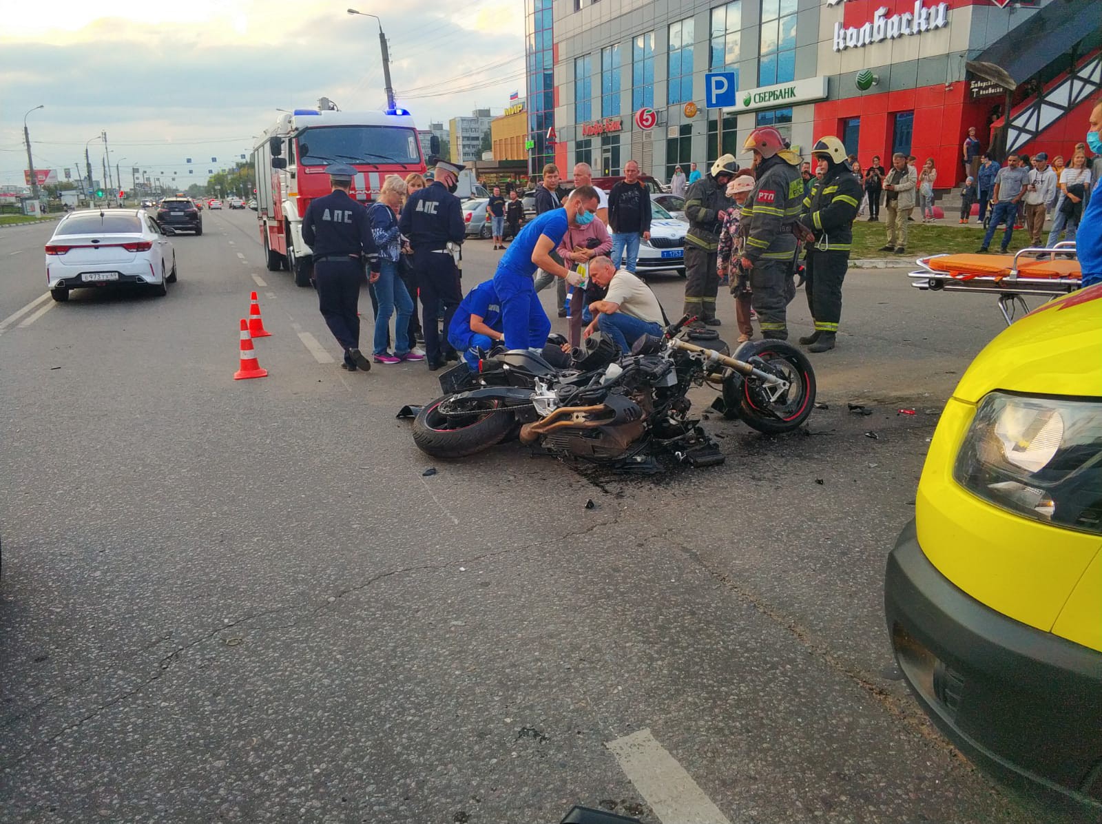 В Твери в аварии серьёзно пострадал мотоциклист | 29.08.2021 | Тверь -  БезФормата