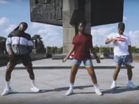Автор видео рассказал, что это за танец африканцев около Обелиска Победы в Твери - новости ТИА