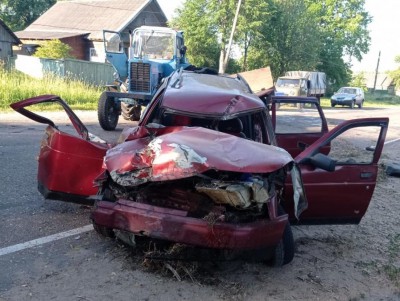 В Тверской области после ДТП с трактором скончался пострадавший пассажир - Новости ТИА