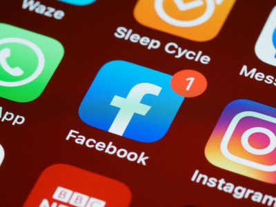 В России запретили Facebook и Instagram за экстремизм - Новости ТИА
