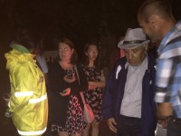 Дальнобойщик случайно нашёл потерявшегося в Твери дедушку и целый час пытался отправить его домой - Новости ТИА