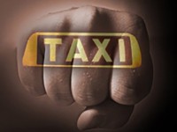 В Твери несовершеннолетние преступники вызывали такси, а затем избивали водителей и угоняли автомобили - Новости ТИА