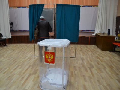 "Коммерсантъ": в России могут отказаться от прямых выборов губернаторов - новости ТИА
