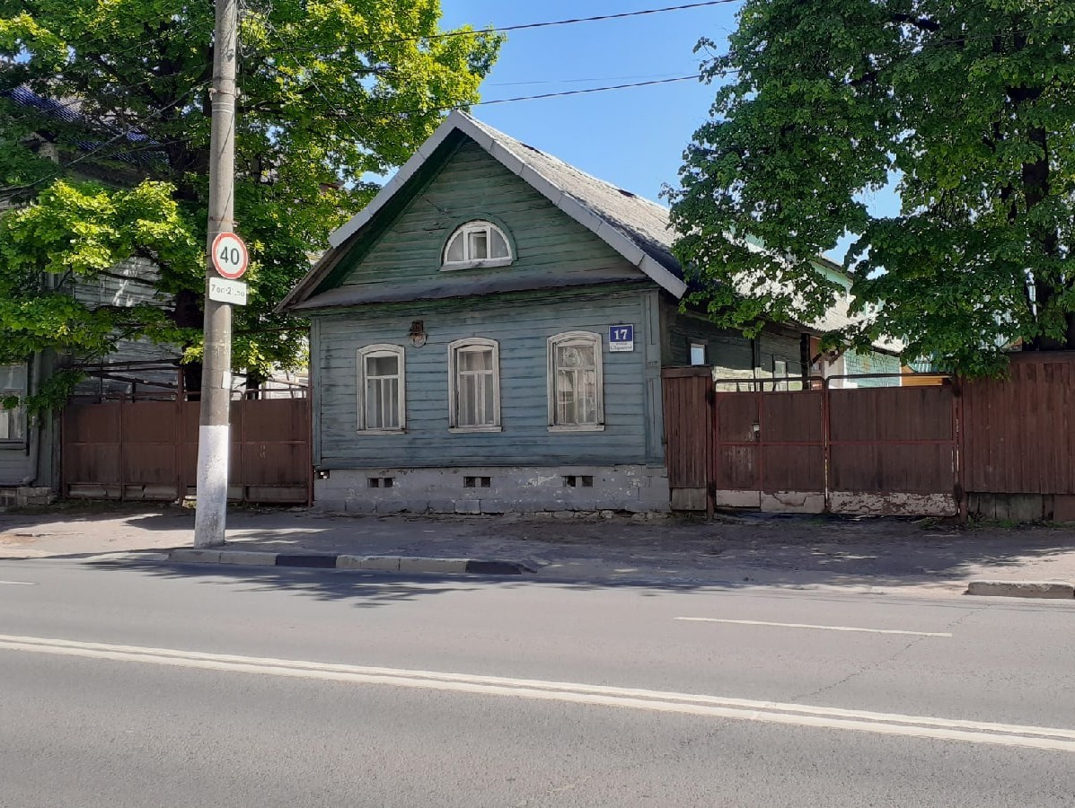 В Твери призвали добровольцев для очистки дома XIX века постройки от краски  - ТИА