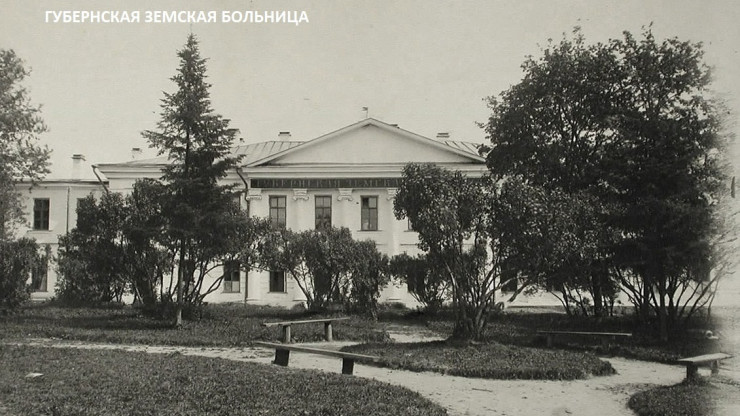 Фотограф Иван Тачалов запечатлел большой пожар в земской больнице Твери - новости ТИА