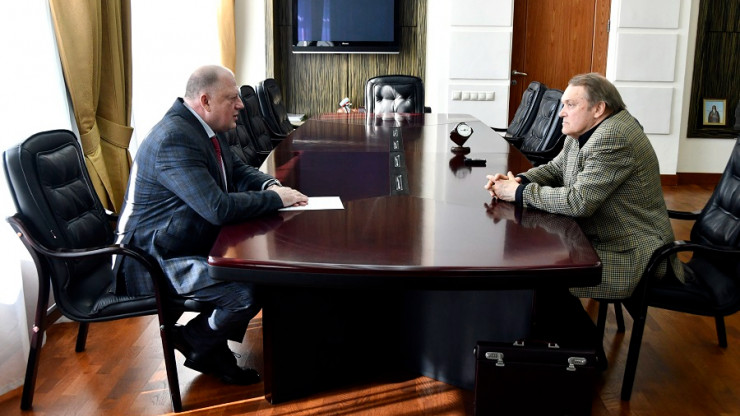 Сергей Голубев провел рабочую встречу с журналистом и писателем Виктором Куликовым - новости ТИА
